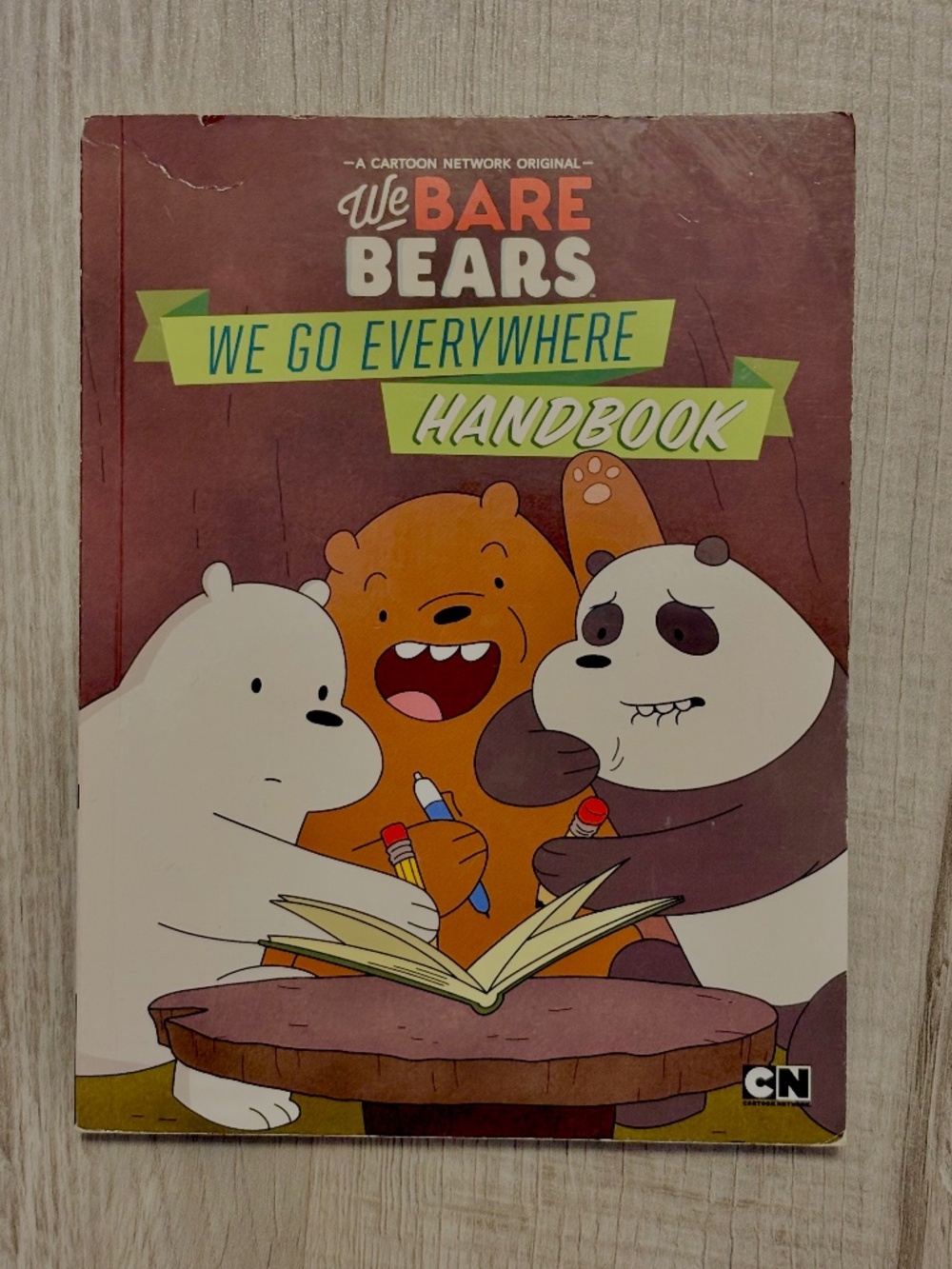 We Bare Bears We Go Everywhere Handbook Activity Book Reisner Deadstock CN New